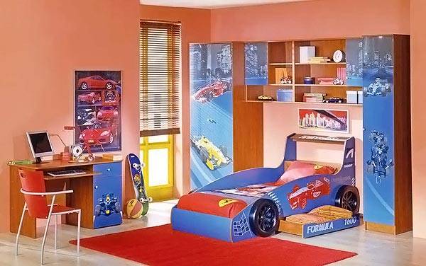 Møbler og interiørartikler til en gutt