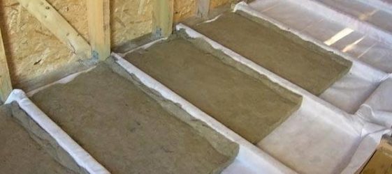 Do-it-yourself floor insulation in a private house