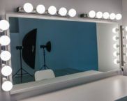 Illuminated makeup mirror