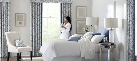 Bedroom curtains: photos and modern ideas