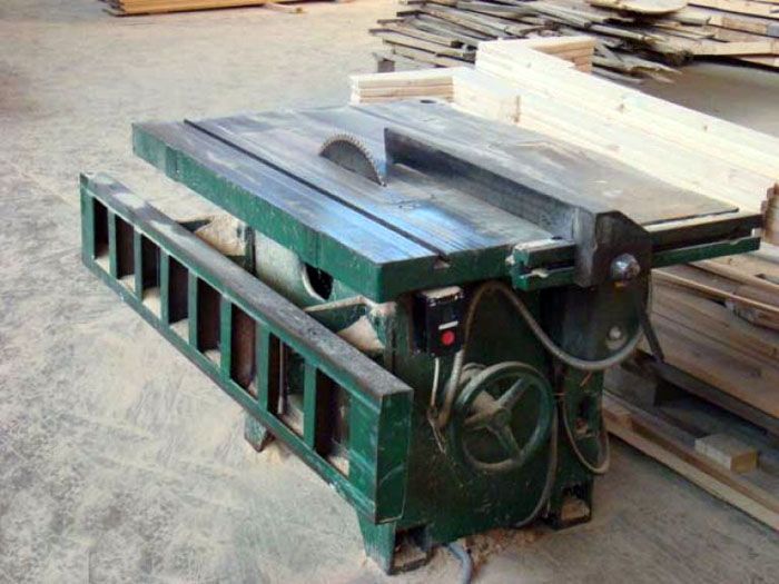 Модел от отливка, инсталиран в дървообработващия цех на предприятието