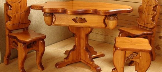 Stół z drewna DIY