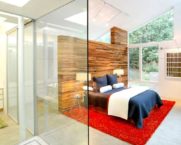 Glass partitions in the apartment: photo